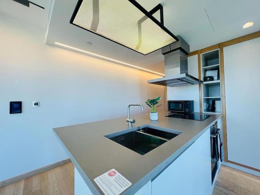 New Manhattan Loft Gardens Stratford Londyn Zewnętrze zdjęcie